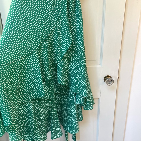 Max Studio green wrap dress - Picture 7 of 7